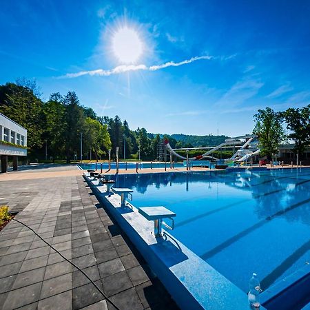 Apartament Na Urlop - Centrum - Przy Amfiteatrze - 500M Do Basenow Wisla Bagian luar foto