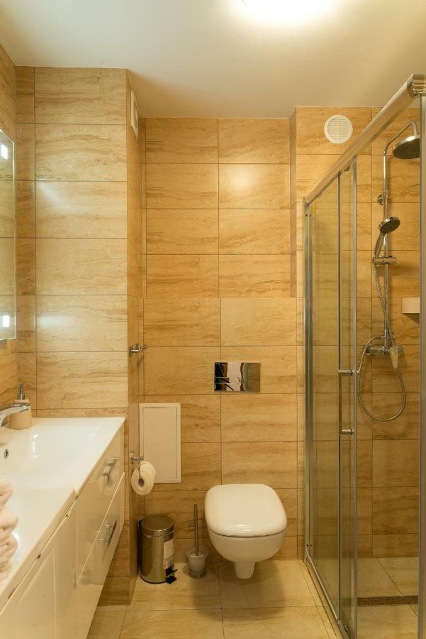 Apartament Na Urlop - Centrum - Przy Amfiteatrze - 500M Do Basenow Wisla Bagian luar foto